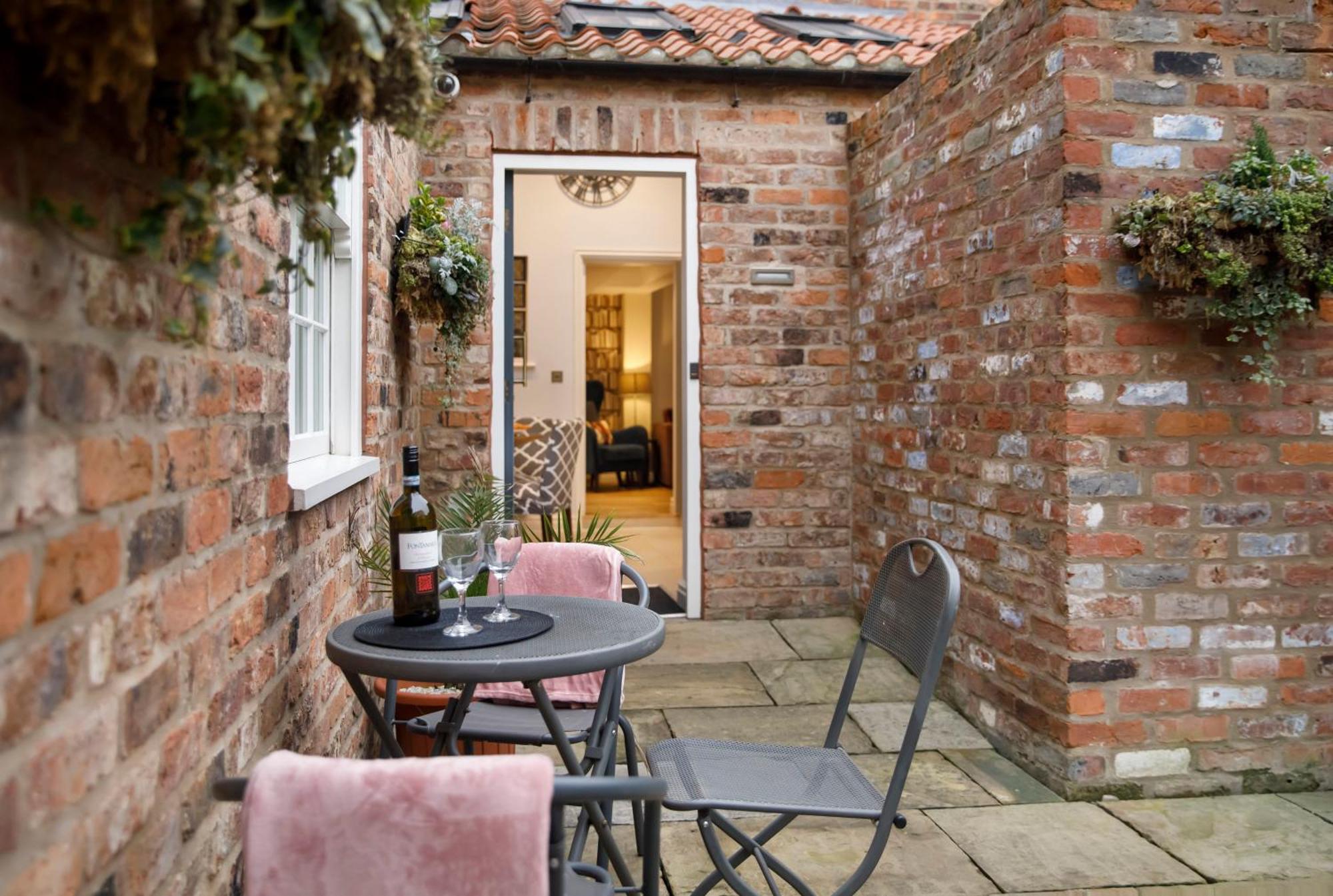 Villa The Mitchell à York Extérieur photo